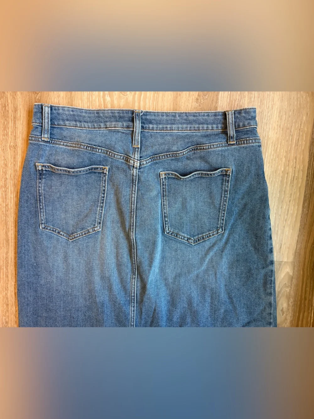 Simply Vera Vera Wang Denim Midi Skirt Button Front Size 14 Raw Hem